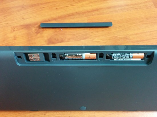 rear-compartment-microsoft-media-keyboard